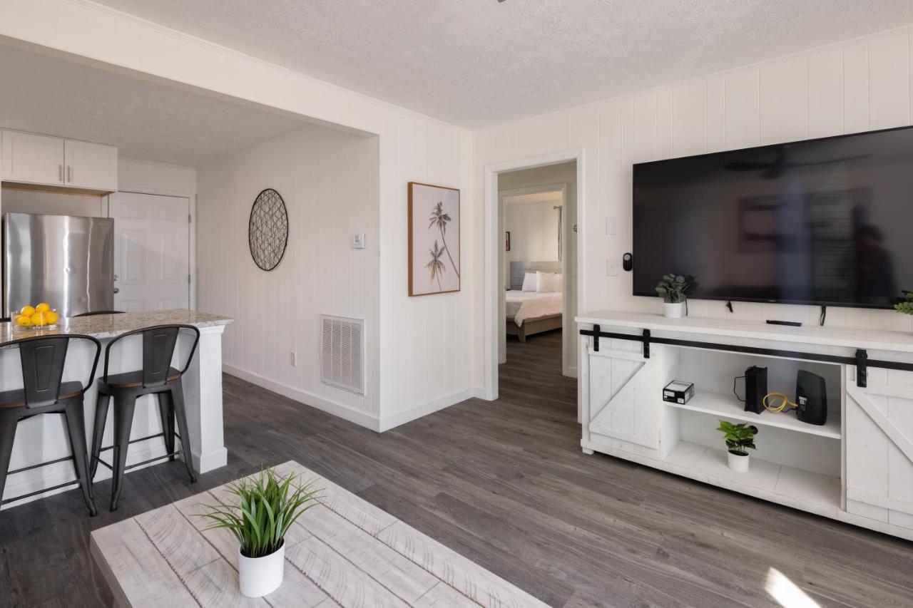 Ocean Stroll Apartment Миртъл Бийч Екстериор снимка